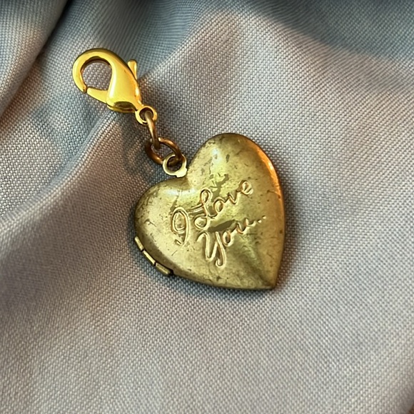 {A n t h r o} Heart Bag Shoes Charm purse charm Anthropologie - Picture 2 of 5
